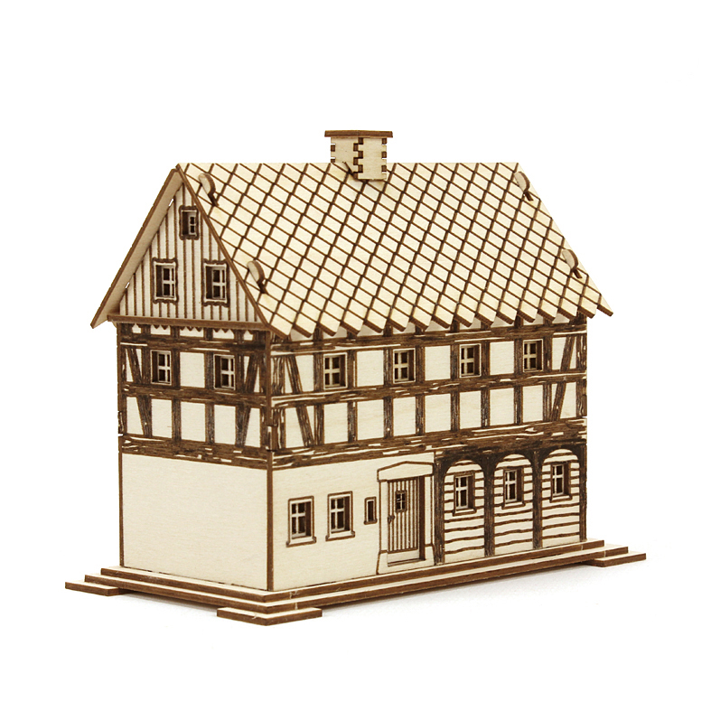 Räucherhäuschen großes Umgebindehaus selber bauen Umgebindehaus basteln Erzgebirge Rauchhaus Holzbastelset Holzbausatz Bastelsatz Räucherhaus Lausitzer Holzbastelsatz Kunstgewerbe Dorf Volkskunst Modellhaus Seiffen Bastelset Bausatz Holzkunst DAMASU erzgebirgische naturbelassen selber machen